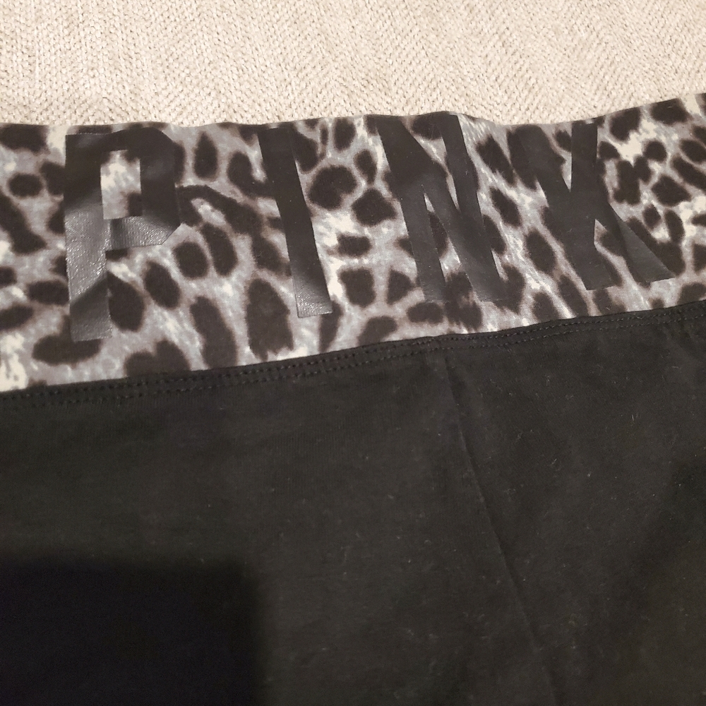Brand new Victoria's Secret PINK yoga shorts Small - Picture 7 of 13